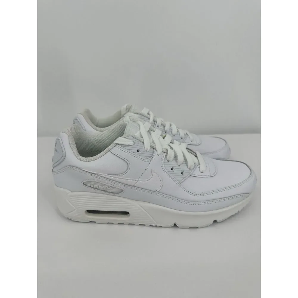 Nike Air‎ Max 90 GS Size 5.5 Youth Triple White New Sneakers Retro Shoes